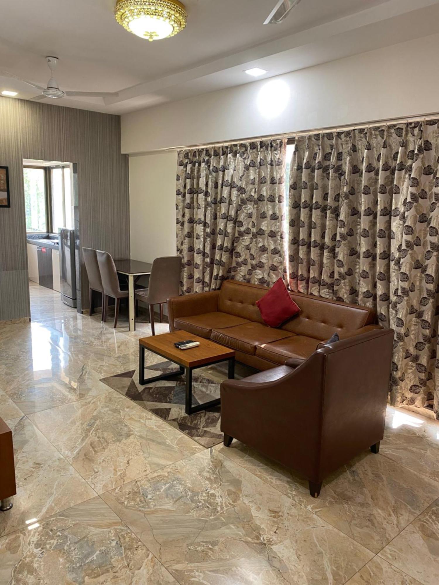 Mumbai House Luxury Apartments Santacruz East, Mumbai Ngoại thất bức ảnh
