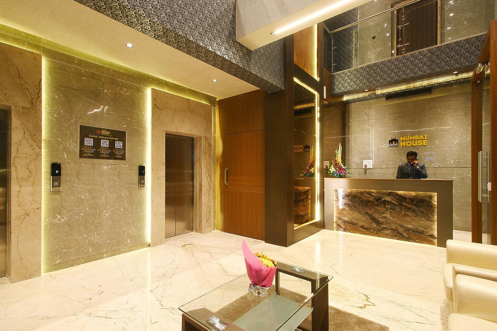 Mumbai House Luxury Apartments Santacruz East, Mumbai Ngoại thất bức ảnh