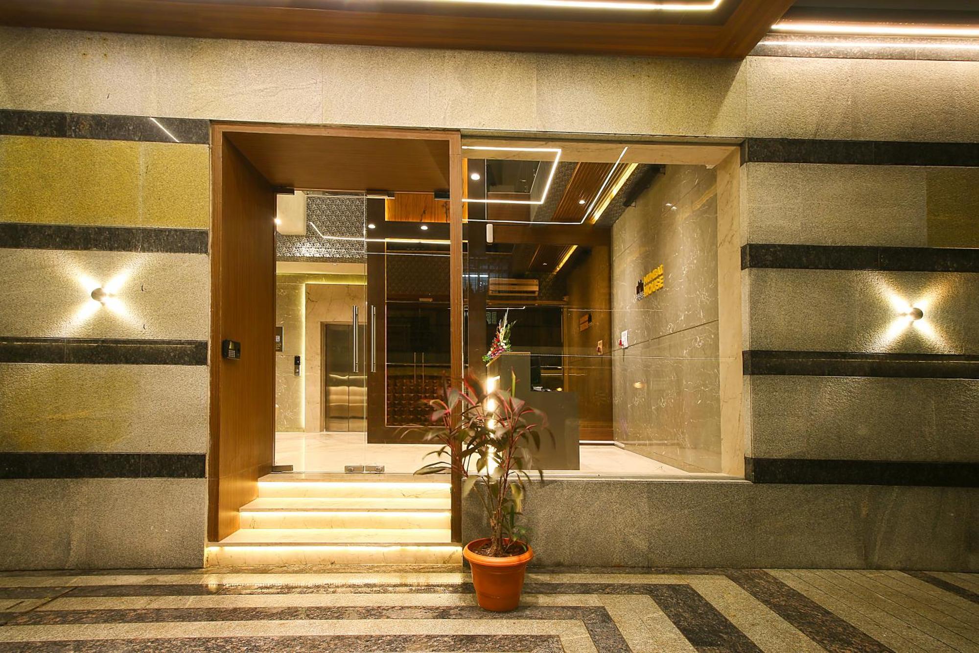 Mumbai House Luxury Apartments Santacruz East, Mumbai Ngoại thất bức ảnh