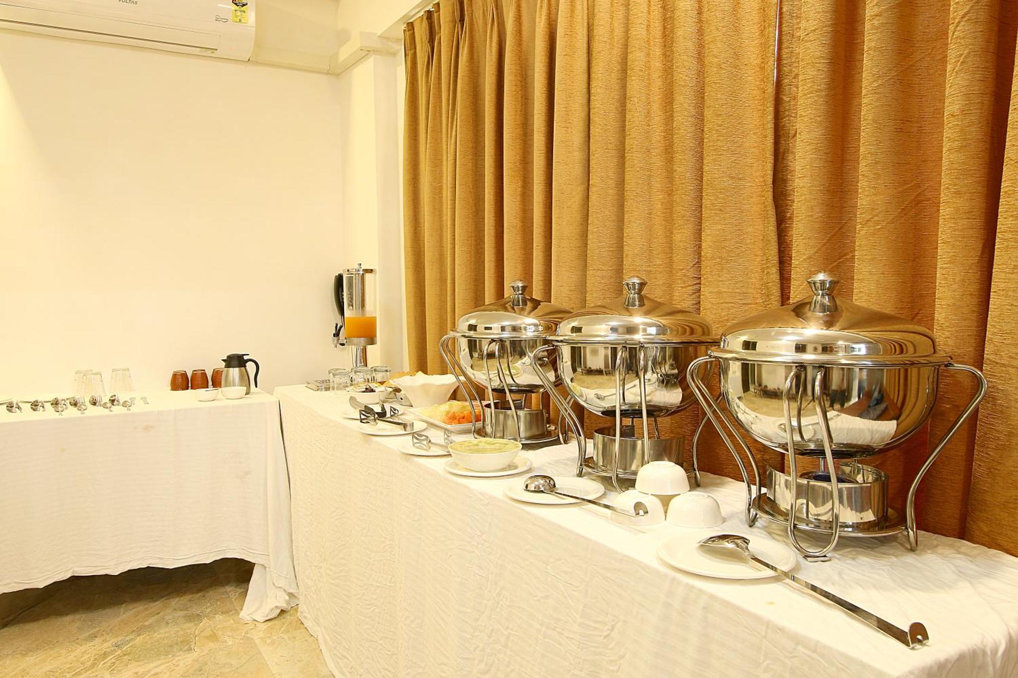 Mumbai House Luxury Apartments Santacruz East, Mumbai Ngoại thất bức ảnh