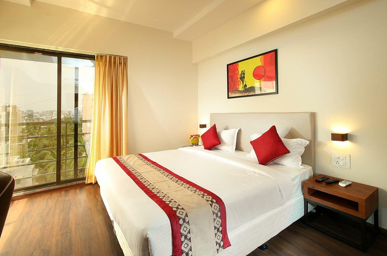 Mumbai House Luxury Apartments Santacruz East, Mumbai Ngoại thất bức ảnh
